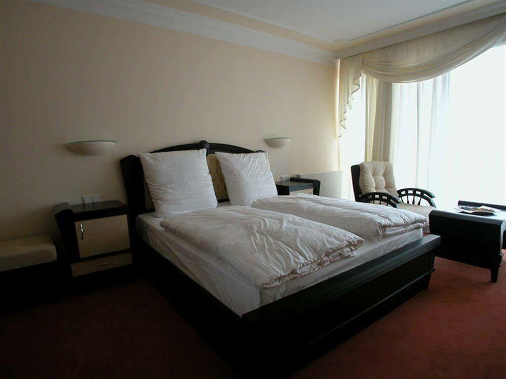 Hotel Atlas Monachium Zewnętrze zdjęcie